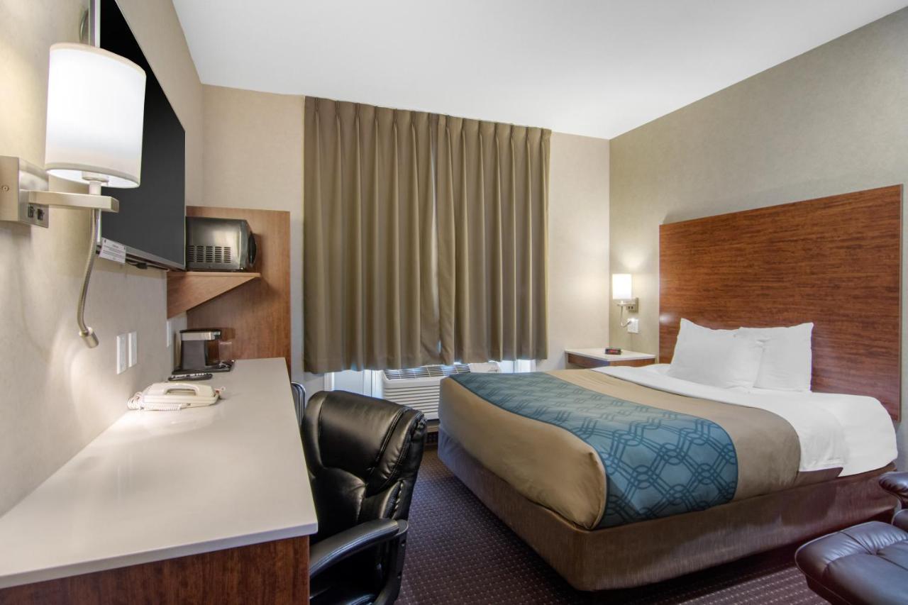 Econo Lodge Fox Creek Экстерьер фото